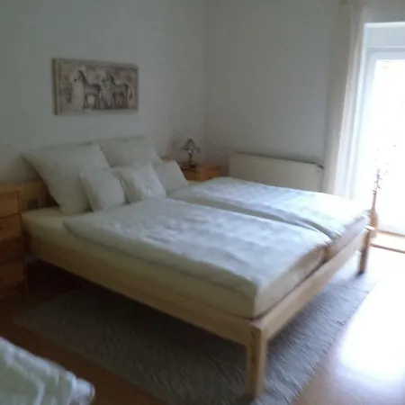 Ferienappartment Mit Schlafzimmer